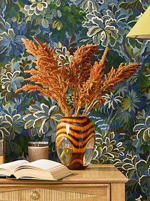 Explore Old World Weavers Wallcovering Brand