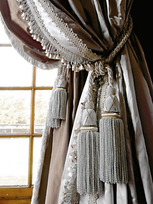 Browse Houlès Trimming