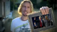Look at this photograph