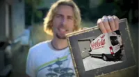 Look at this photograph