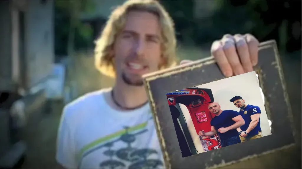 Look at this photograph